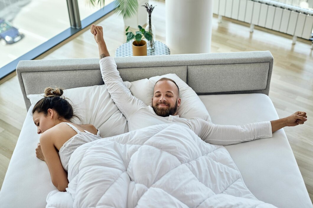 Jak wybrać idealne łóżko dla pary – przewodnik i porady
