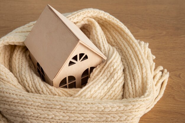 Innowacyjne rozwiązania w izolacji ścian: jak poprawić efektywność energetyczną domu?