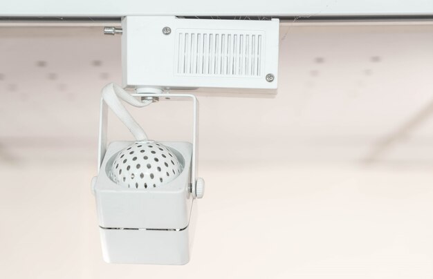 Zalety i zastosowania anemostatów w nowoczesnych systemach wentylacyjnych